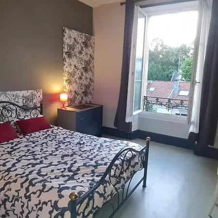 Apartment Le 310 *